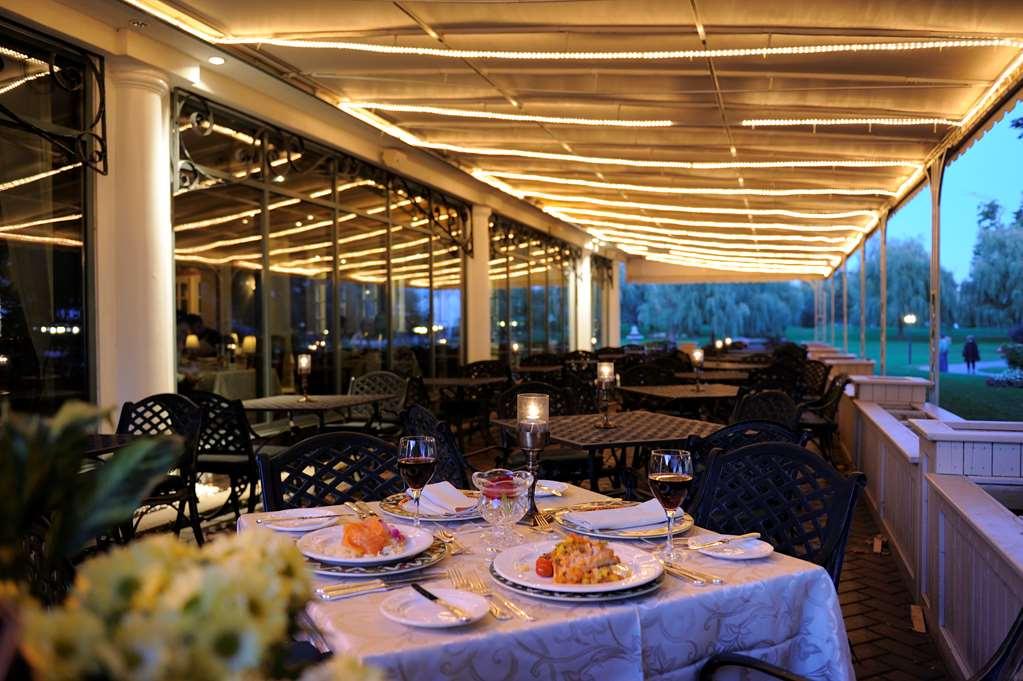 Chateau Vaudreuil Ngoại thất bức ảnh The restaurant